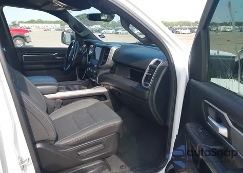 2021 Ram 1500 Big Horn 4X2 5'7 Box z USA, uszkodzony, nr VIN 1C6RREFT8MN709805